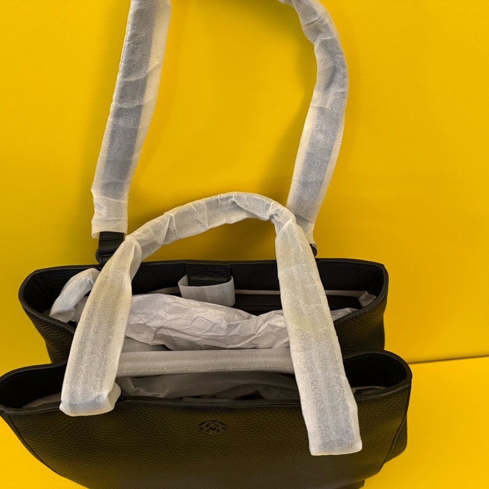 Dagne Dover Allyn Black Tote Bag - Picture 9 of 11